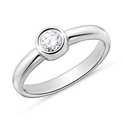 🦚 750er Weißgold Verlobungsring mit Diamant