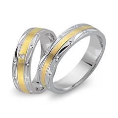 🦚 Trauringe 333er Gelb- Weissgold mit Diamant